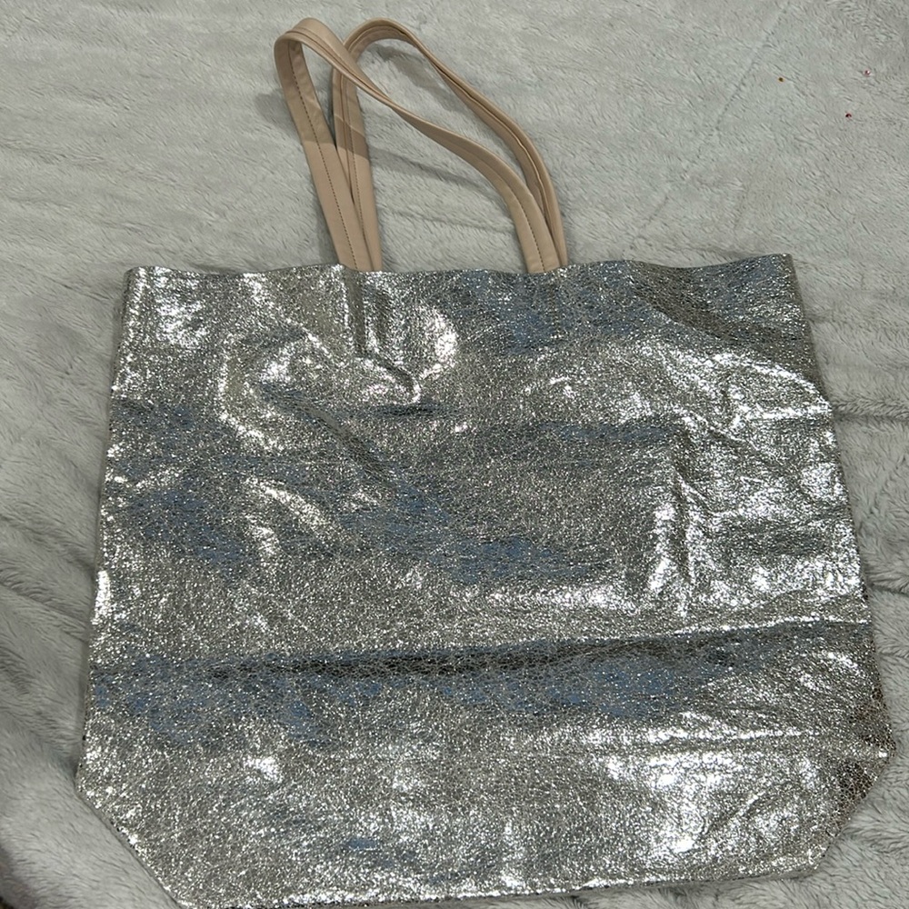 Silver sorial tote